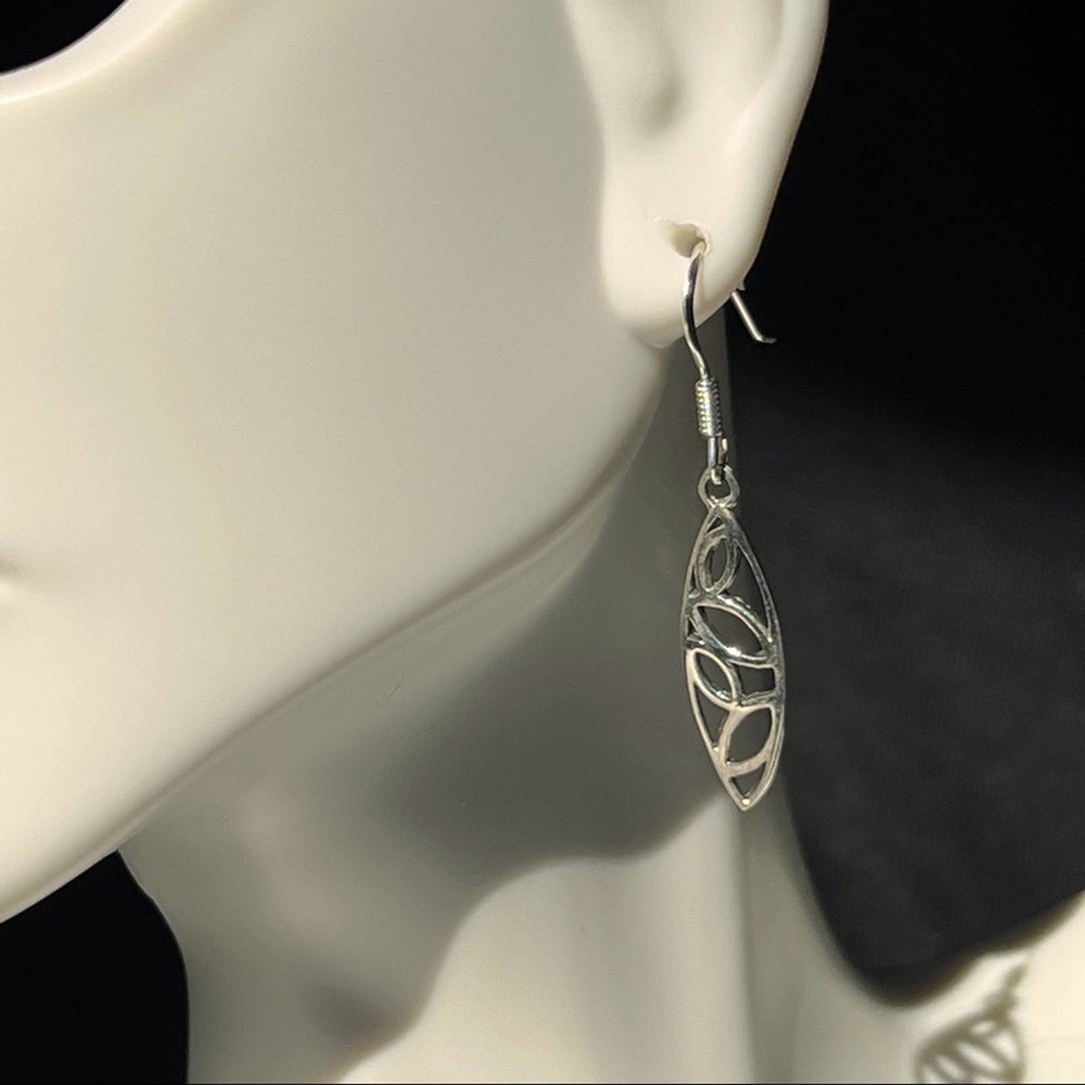 Sterling silver 925 abstract leaf dangling earrings